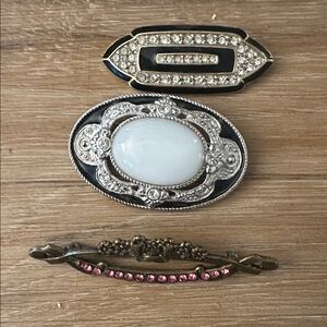 Vintage Victorian Style Brooches (3)